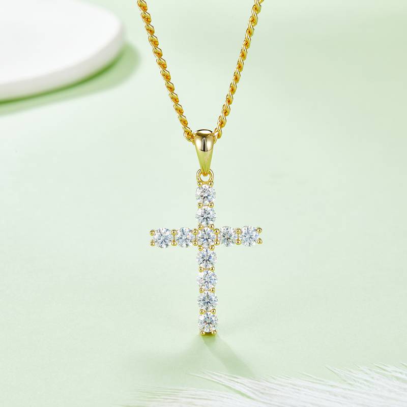 Classic十字架NecklaceS925银PendantMoissanite4.0mmD级